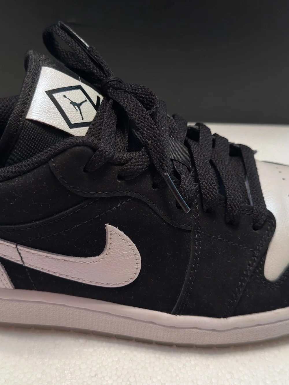 Jordan Men’s Black and White Low-Top Sneakers